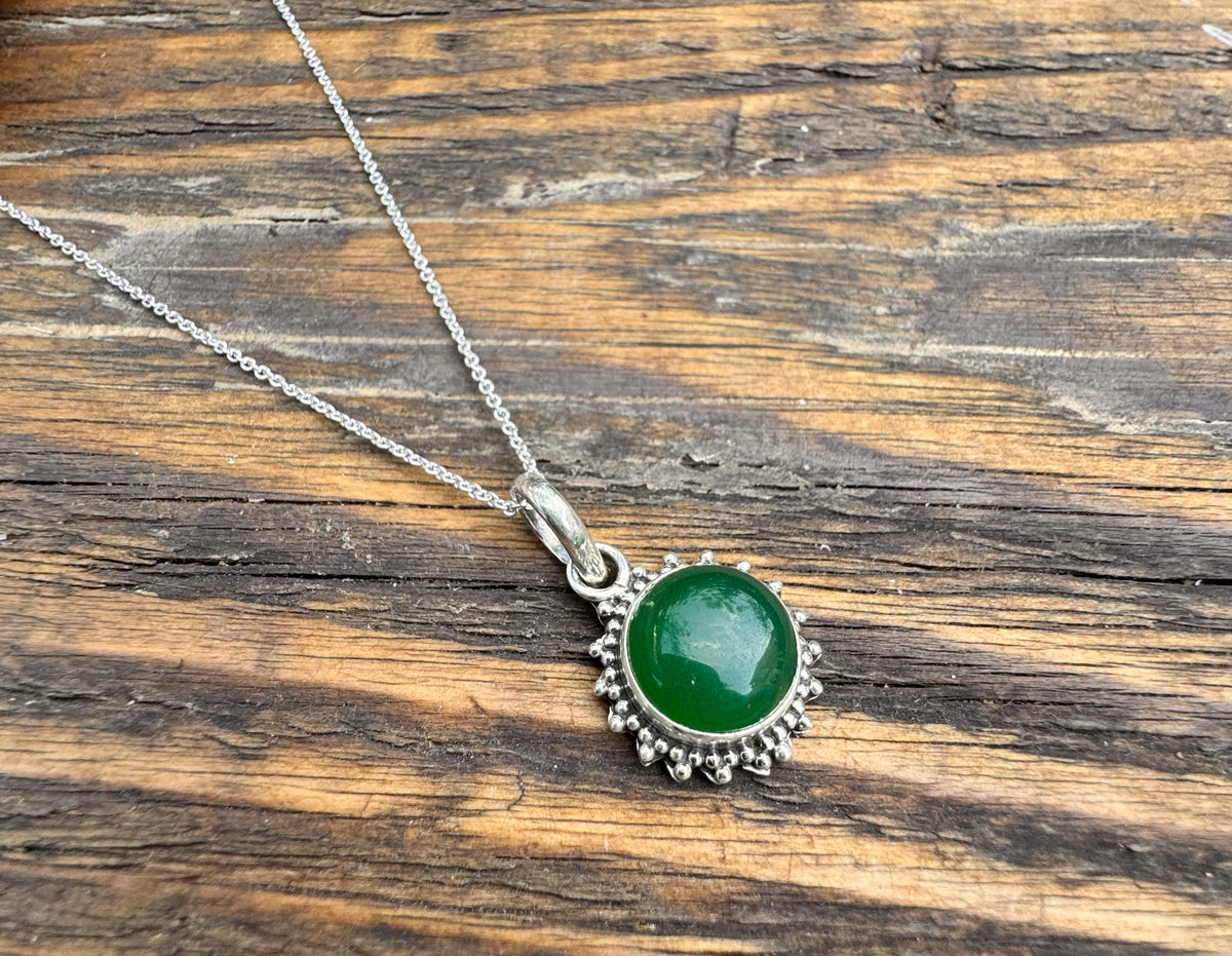 Green Onyx Sunburst  Necklace