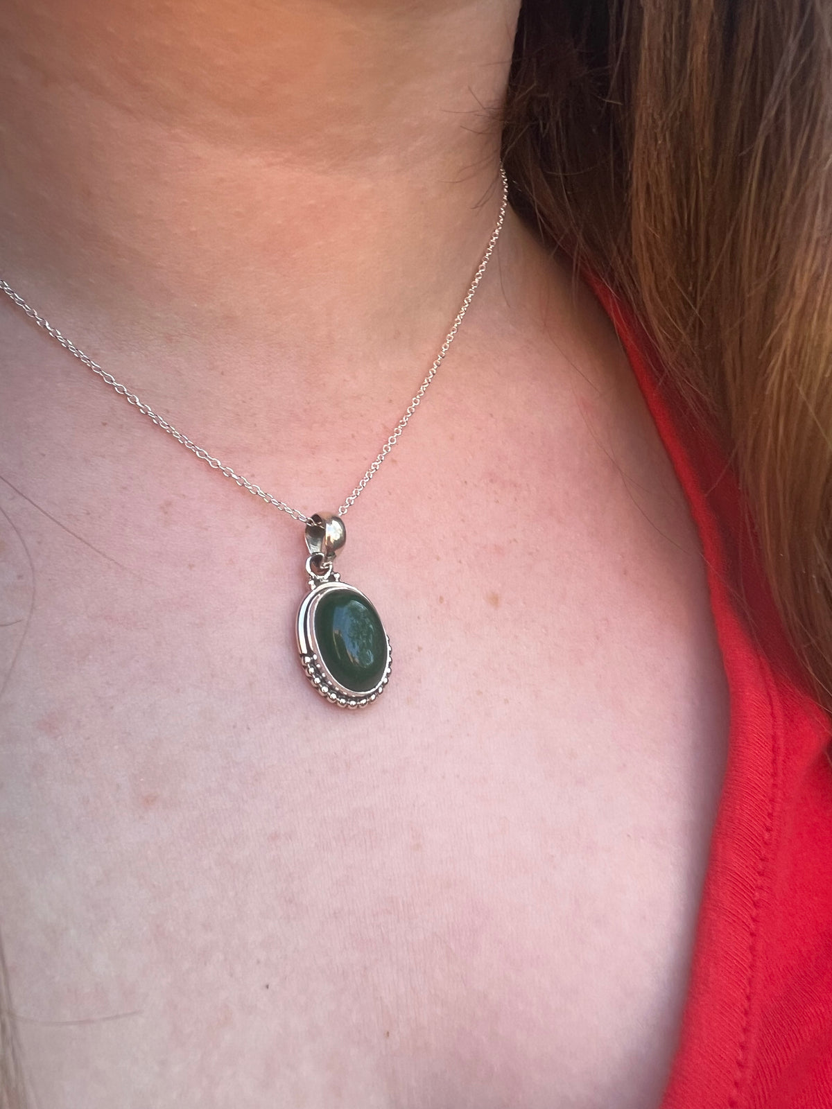 Green Onyx Oval Dot Silver Necklace