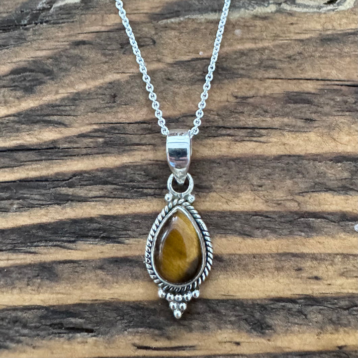 Dainty Boho Tiger Eye Teardrop Pendant Necklace