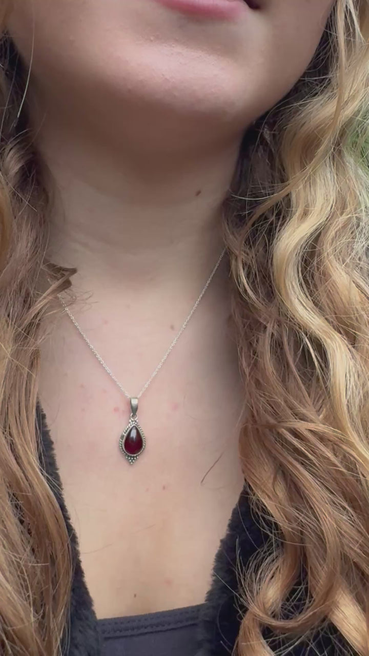 Dainty Boho Garnet Teardrop Silver Pendant Necklace