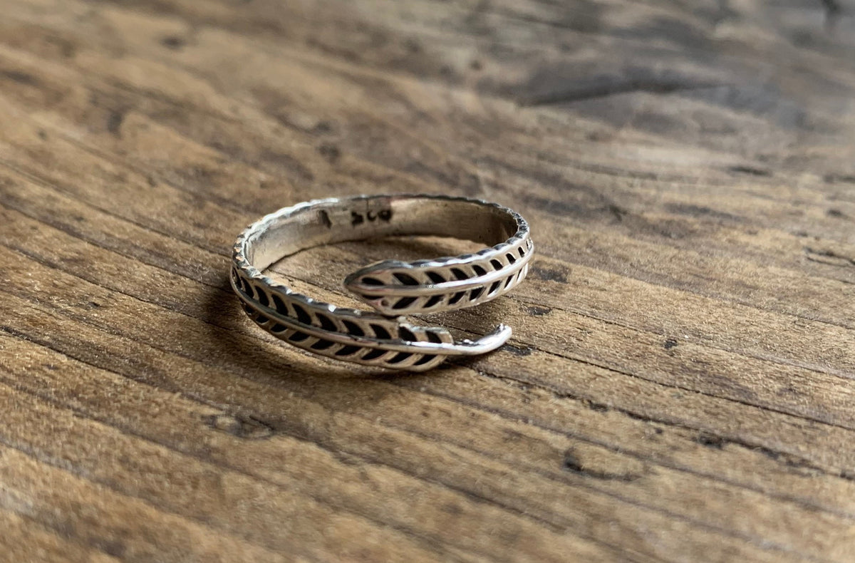 Boho Sterling Silver Feather Ring- Adjustable