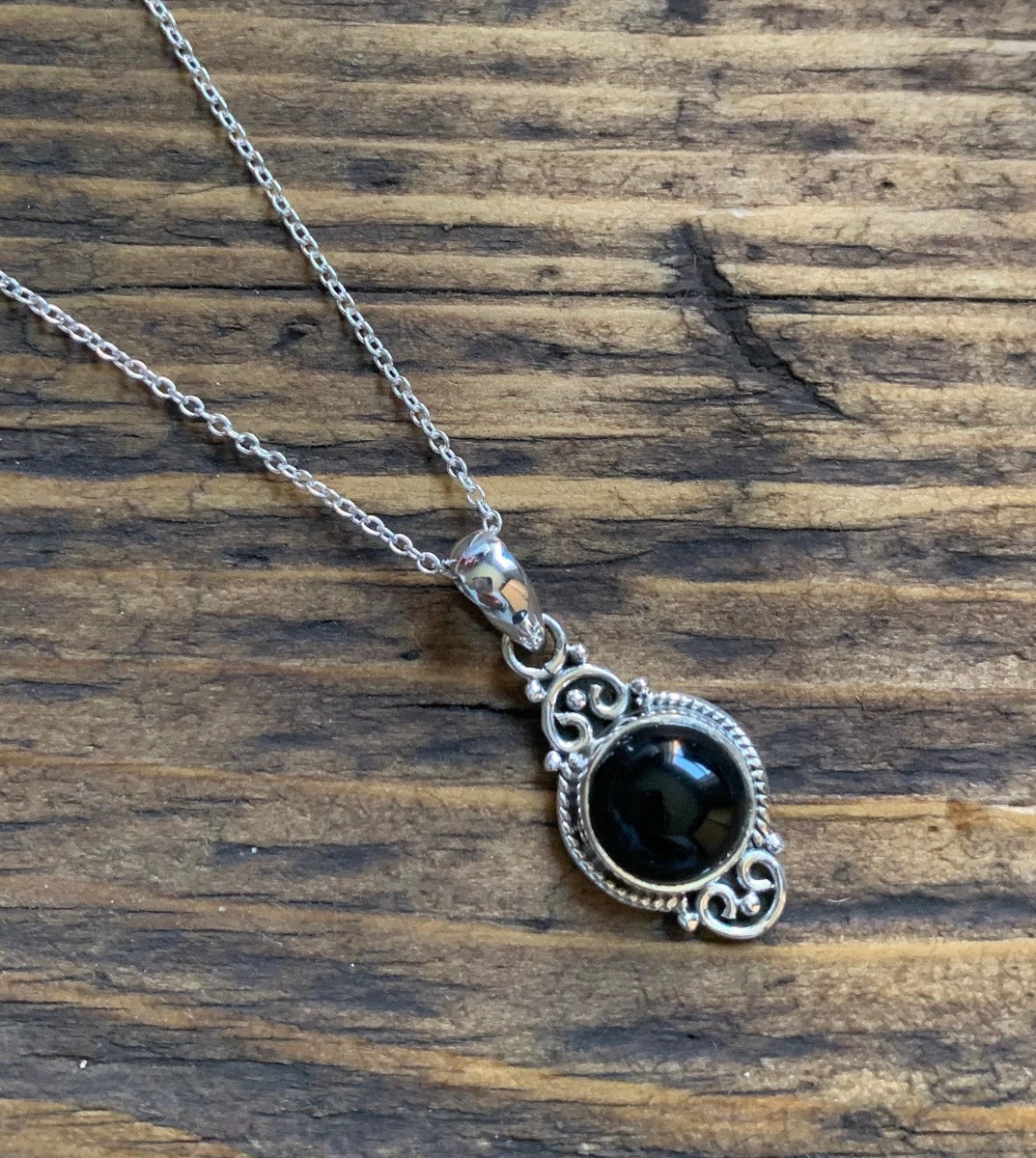 Black Onyx Dainty Elegant Flower Pendant Necklace by Springwaves