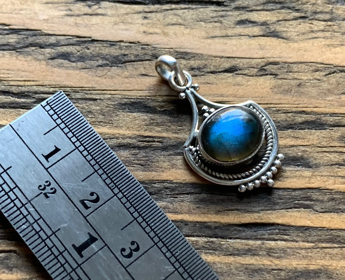 Labradorite Intricate Design Boho Silver Necklace by Springwaves