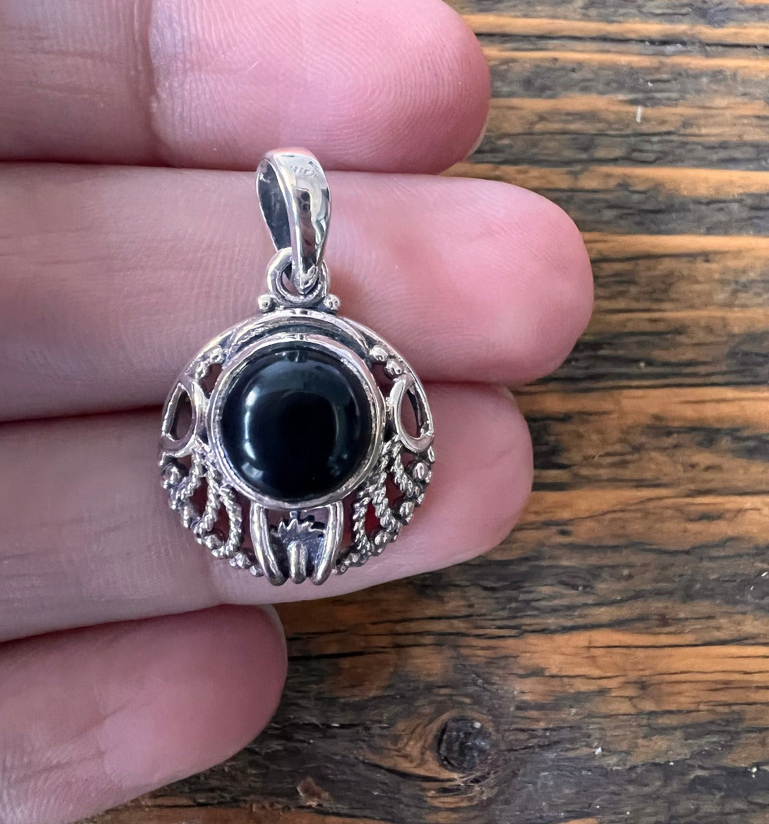 Art Nouveau Black Onyx Pendant Necklace by Springwaves