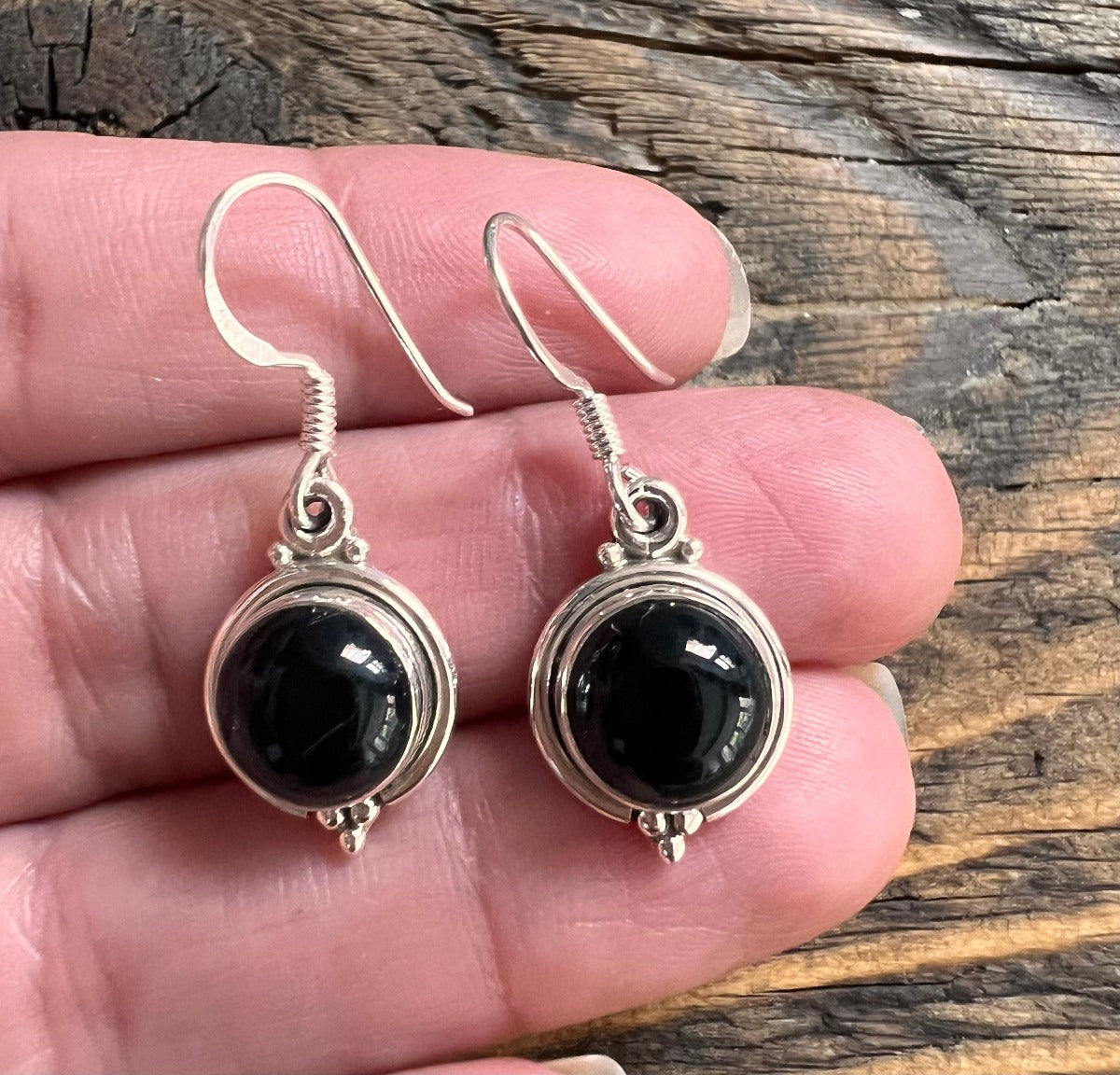 Black Onyx Silver Circle Drop Earrings by Springwaves