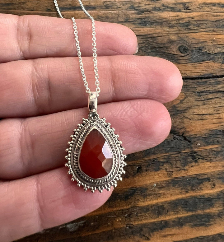 Decorative Faceted Carnelian Teardrop Necklace